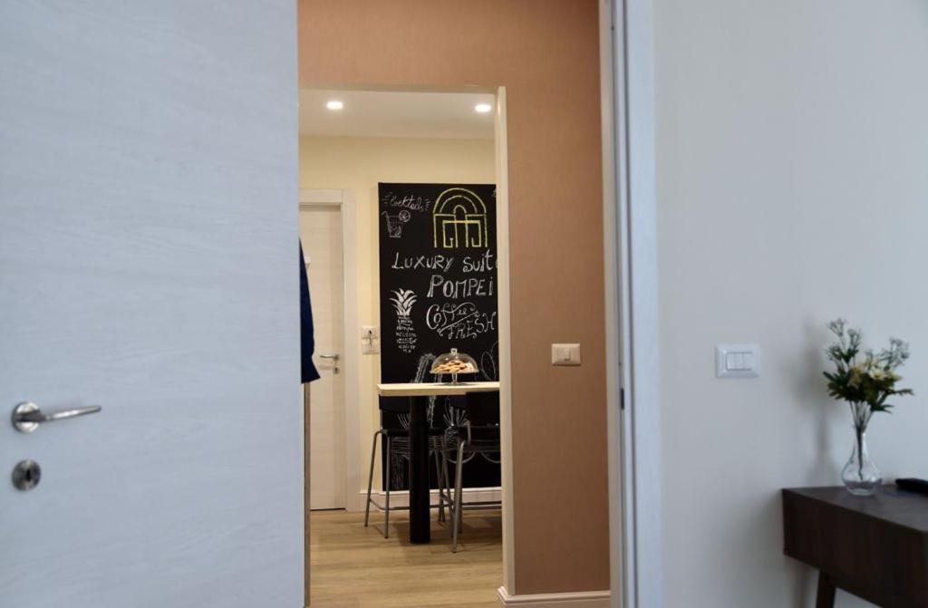 Pompei Luxury Suite Екстер'єр фото