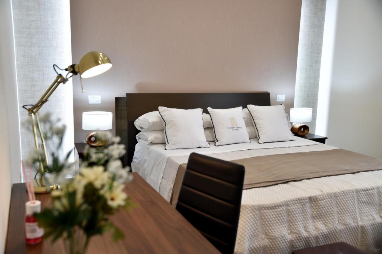 Pompei Luxury Suite Екстер'єр фото